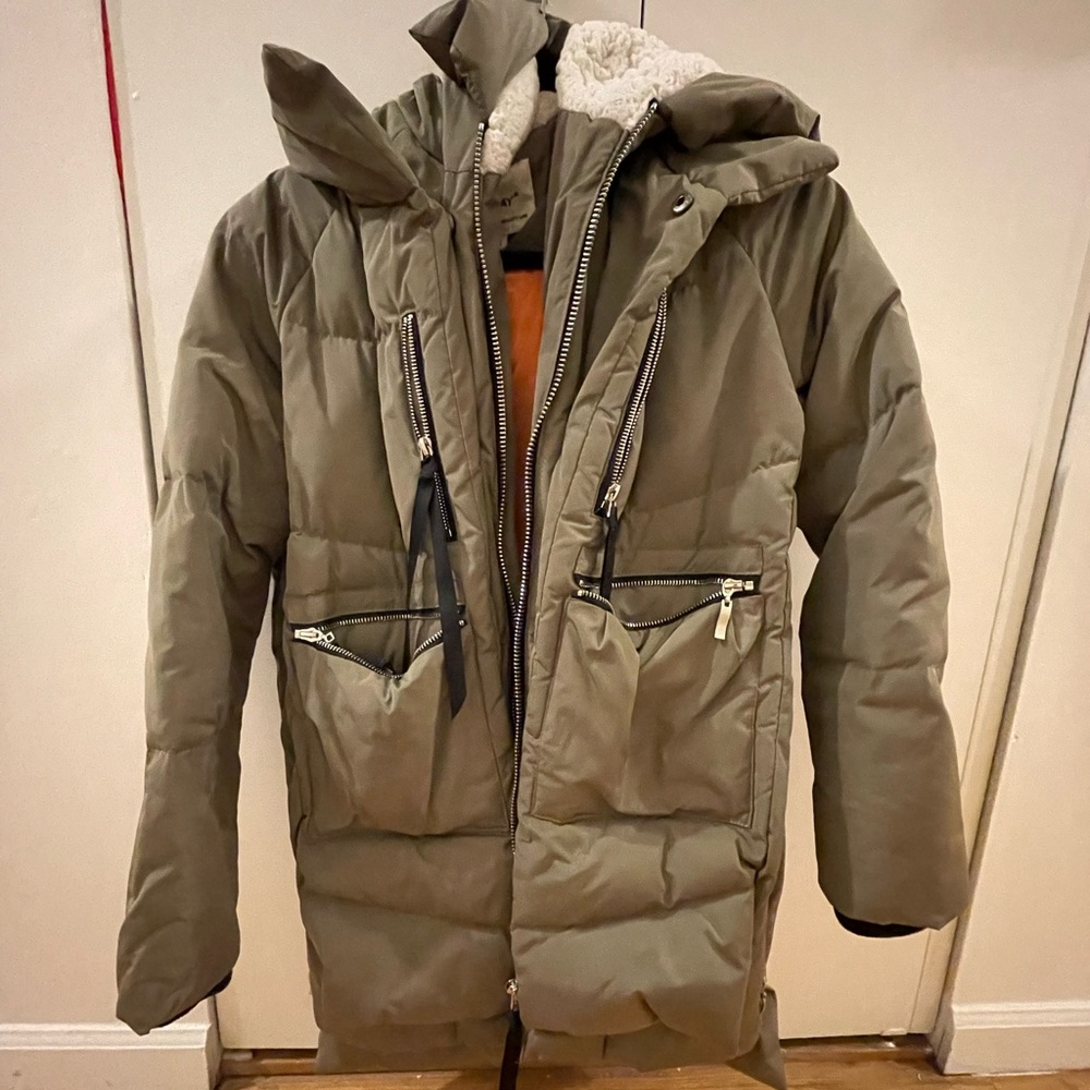 Amazon Mom Jacket! Orolay Women’s Down Jacket